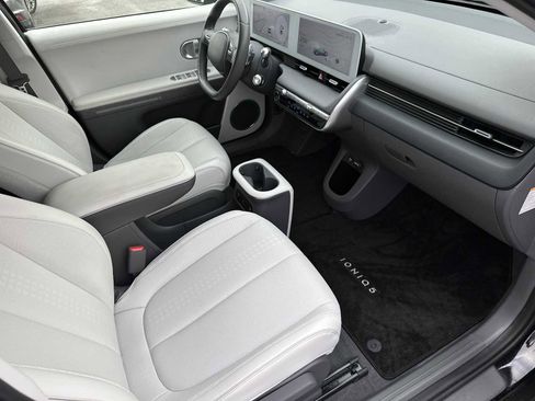 Used 2023 Hyundai Ioniq 5 SEL image 27