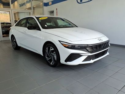 Certified 2025 Hyundai Elantra SEL