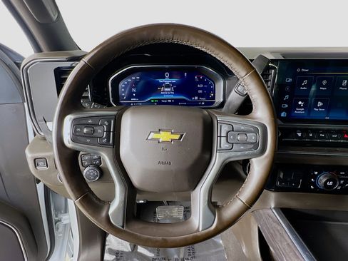 Used 2024 Chevrolet Silverado 3500 LTZ w/ LTZ Plus Package image 11