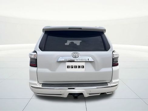 Used 2018 Toyota 4Runner Limited image 6