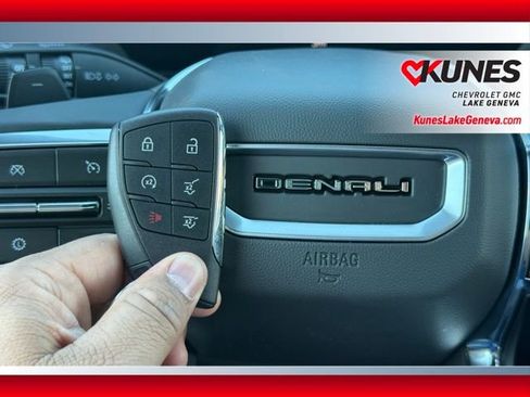 New 2026 GMC Yukon Denali w/ Sun & Power Step Package AWD/4WD image 56