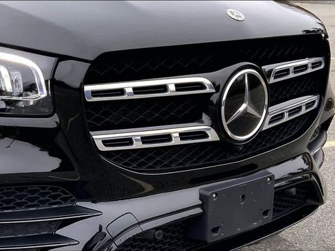 Used 2022 Mercedes-Benz GLS 450 4MATIC image 29