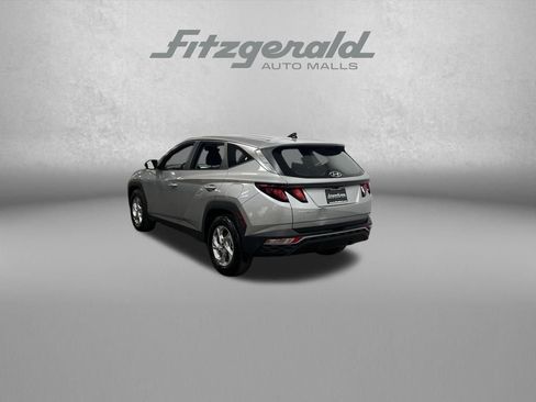 Used 2024 Hyundai Tucson SE image 3
