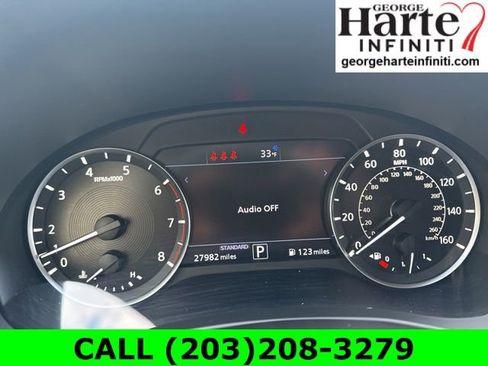 Certified 2023 INFINITI QX55 Luxe w/ Cargo Package image 11