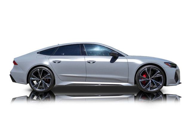 Used 2021 Audi RS 7 Sportback AWD/4WD image 2
