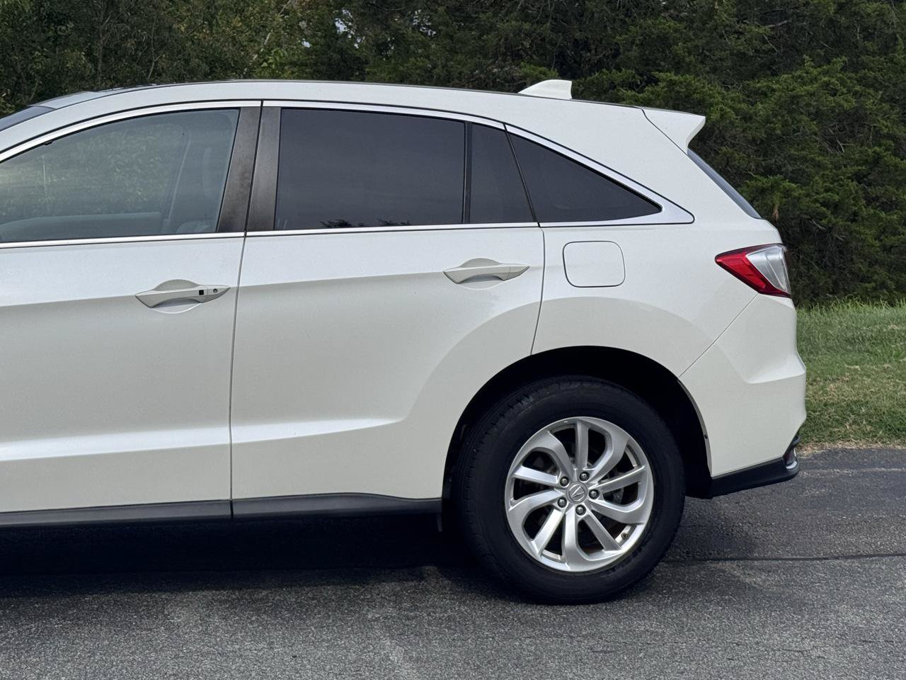 Used 2017 Acura RDX AWD image 7