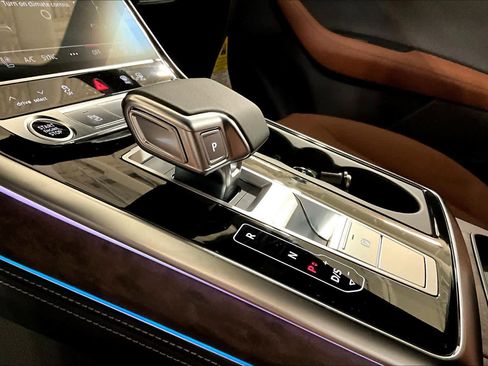 New 2026 Audi Q8 Premium Plus AWD/4WD image 7