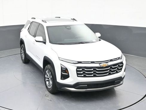New 2026 Chevrolet Equinox LT FWD image 67