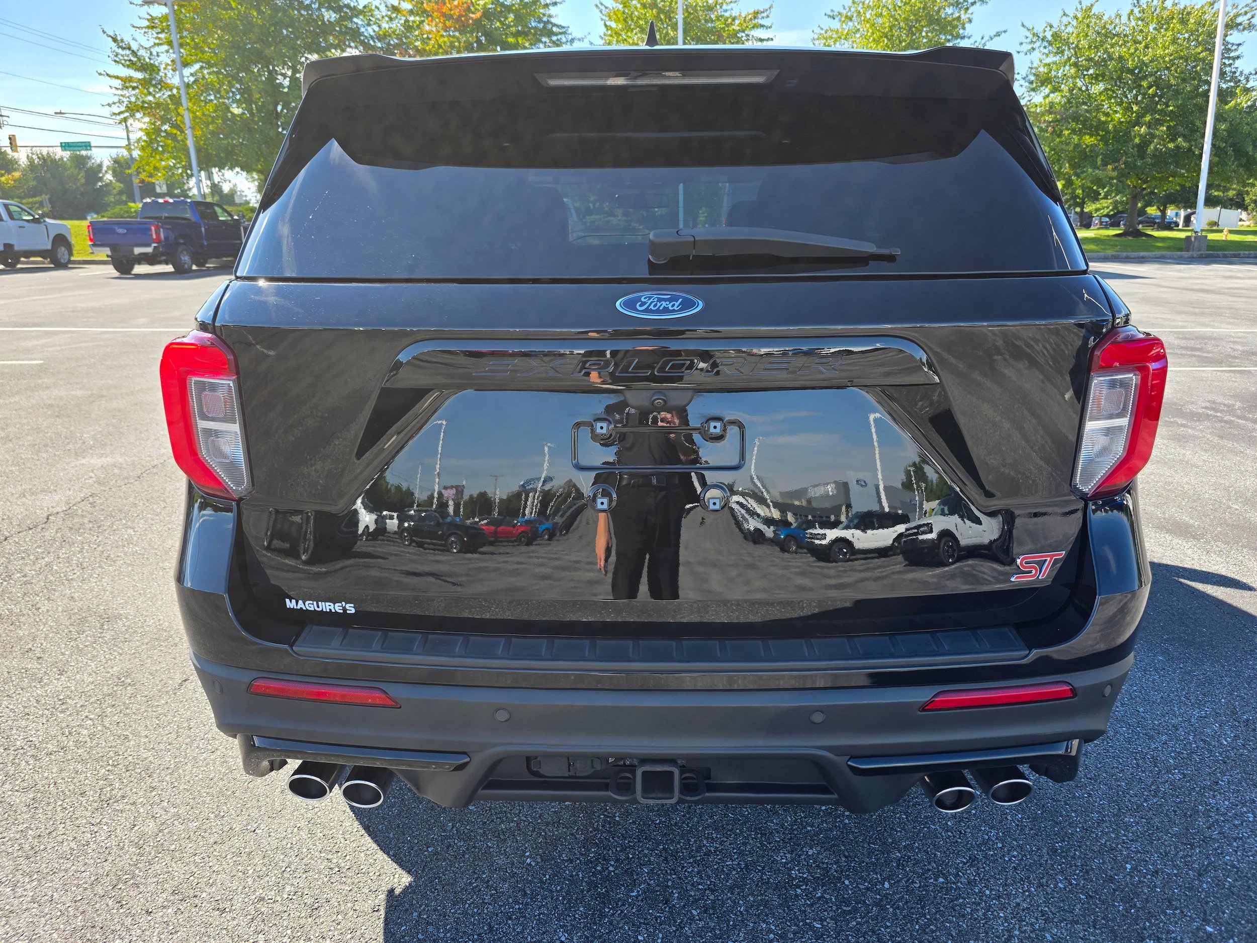 Certified 2023 Ford Explorer ST w/ Equipment Group 401A AWD/4WD image 4