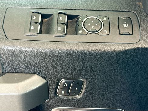 Used 2017 Ford F350 Platinum w/ Platinum Ultimate Package image 23