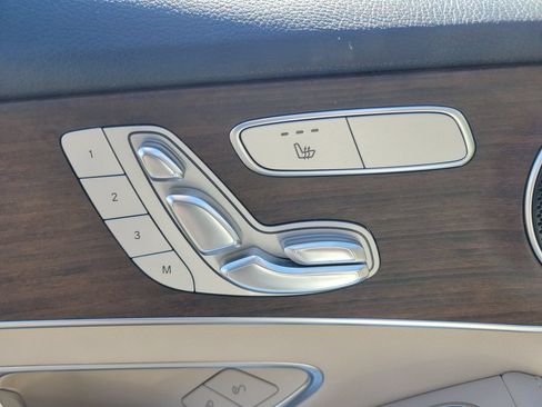 Used 2020 Mercedes-Benz C 300 Sedan image 22