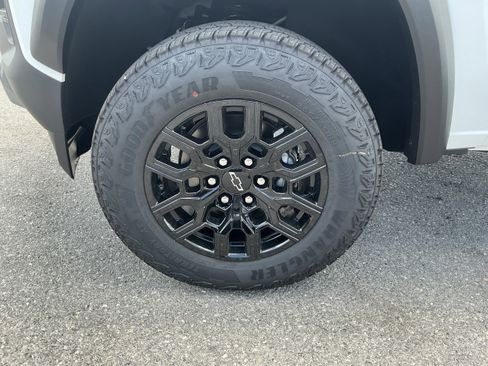 New 2026 Chevrolet Colorado Trail Boss image 11