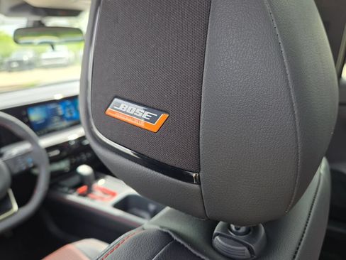 Used 2026 Nissan Kicks SR w/ SR Premium Package AWD/4WD image 16