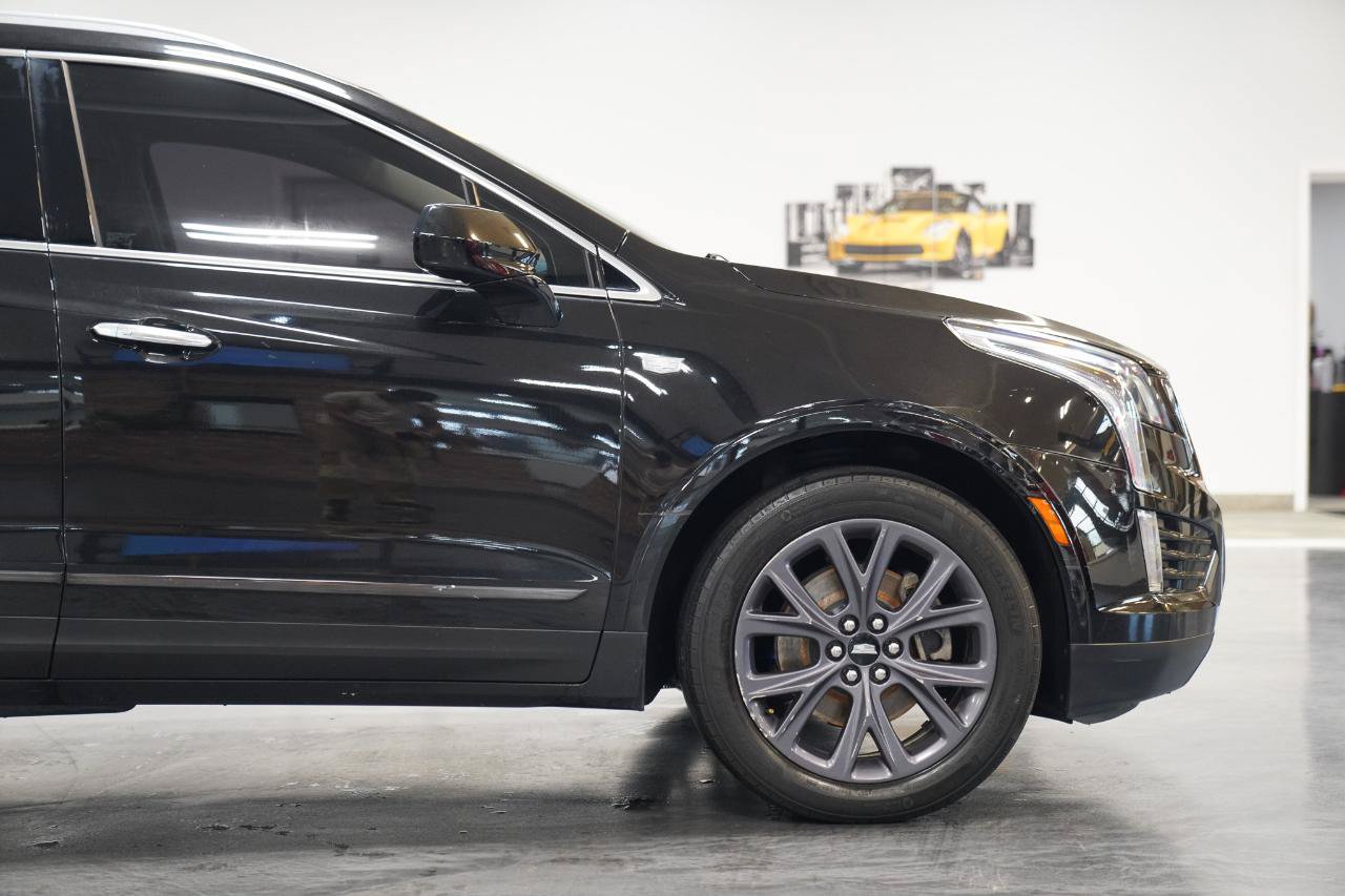 Used 2018 Cadillac XT5 Luxury w/ LPO, Black Ice Package FWD image 12