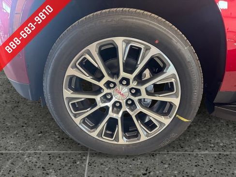 New 2026 GMC Yukon XL Denali w/ LPO, Floor Liner Package AWD/4WD image 25