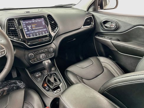 Used 2022 Jeep Cherokee Limited w/ Elite Package image 24