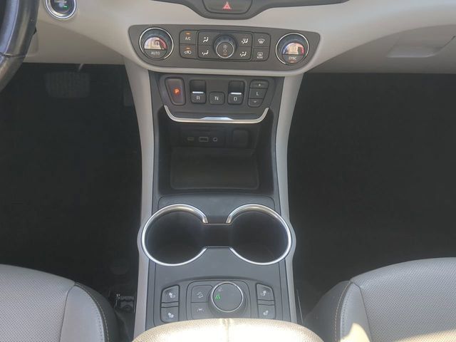 Used 2020 GMC Terrain SLT w/ Preferred Package FWD image 20