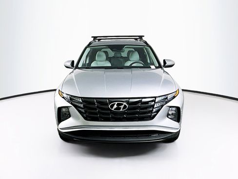 Used 2023 Hyundai Tucson SEL w/ Convenience Package image 2