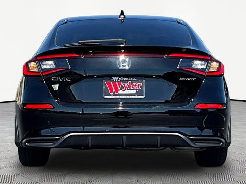 Used 2025 Honda Civic Sport image 5