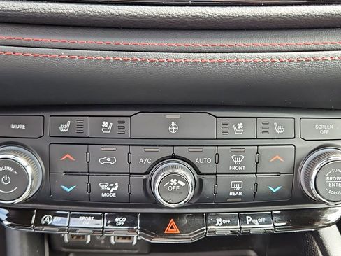 Used 2024 Dodge Durango GT AWD/4WD image 20