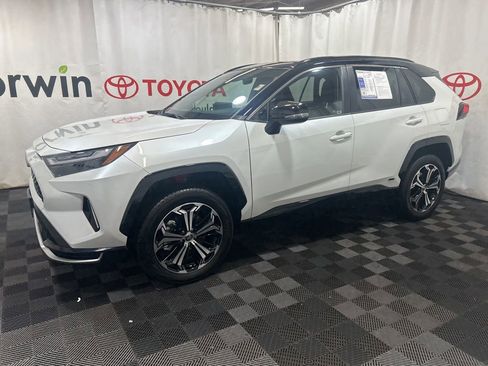 Used 2025 Toyota RAV4 XSE image 4