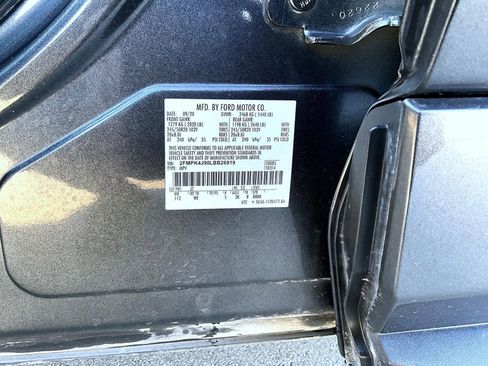 Used 2020 Ford Edge ST-Line w/ Cold Weather Package image 28