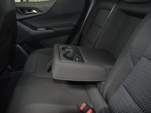 New 2026 Chevrolet Equinox LT image 39