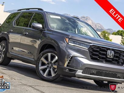 Used 2025 Honda Pilot Elite
