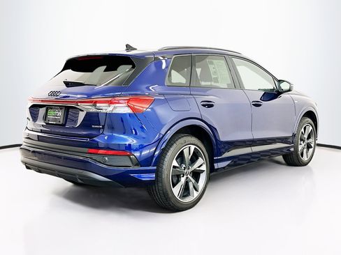 Used 2024 Audi Q4 e-tron Premium image 9