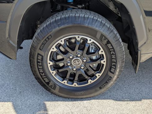 Used 2024 Toyota Tundra SR5 w/ TRD Off-Road Package image 22