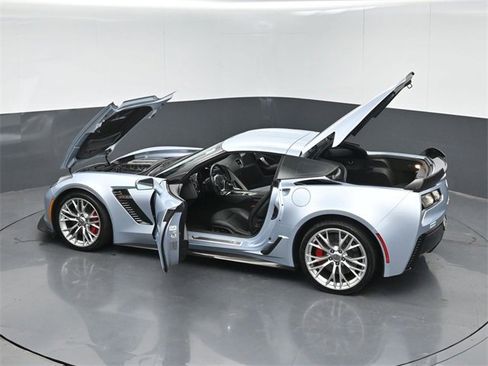 Used 2017 Chevrolet Corvette Z06 image 54