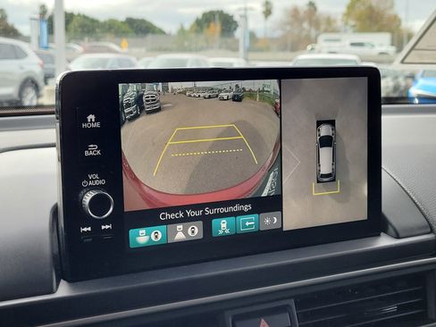 Certified 2024 Honda Pilot Elite image 24