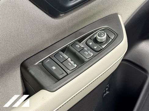 Used 2026 Subaru Forester Premium AWD/4WD image 18