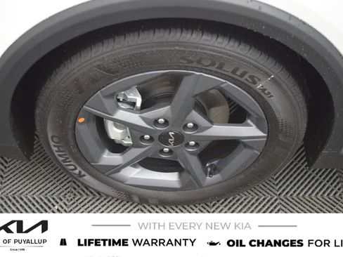 New 2026 Kia K4 LXS image 21