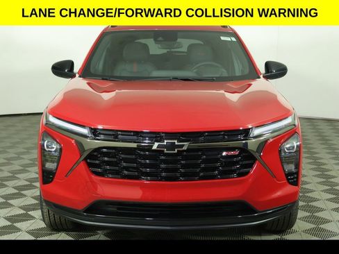 New 2026 Chevrolet Trax RS w/ Sunroof Package image 7