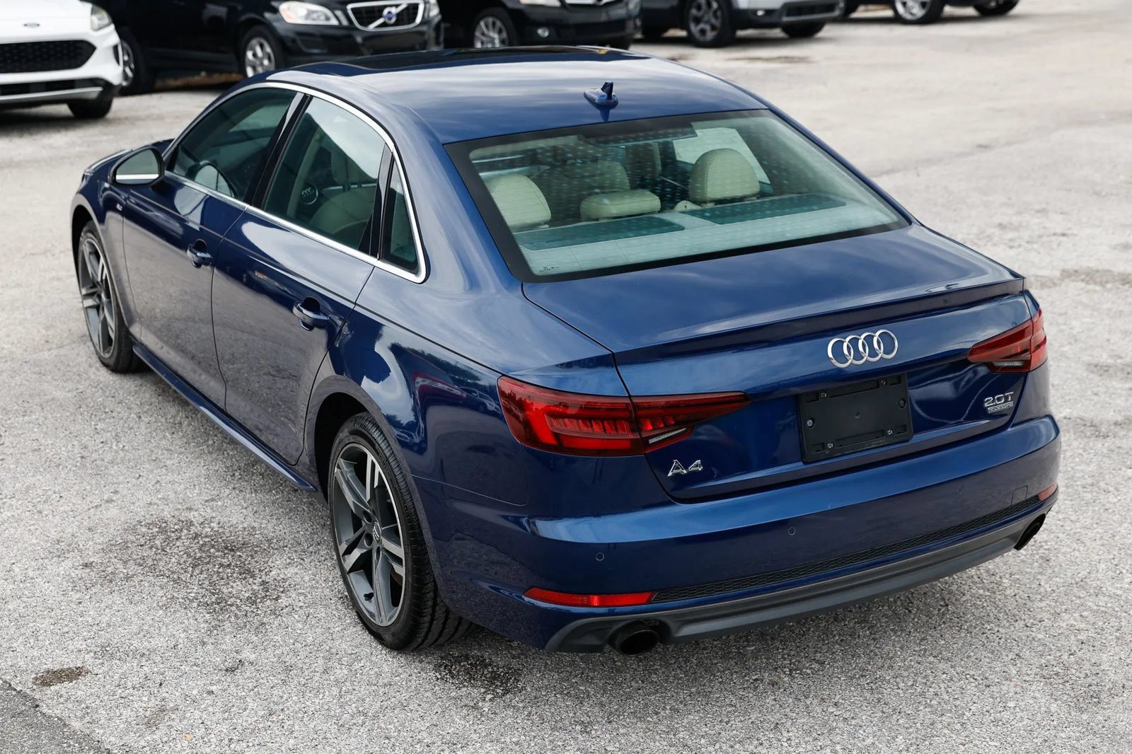 Used 2018 Audi A4 2.0T Premium Plus w/ Premium Plus Package AWD/4WD image 4