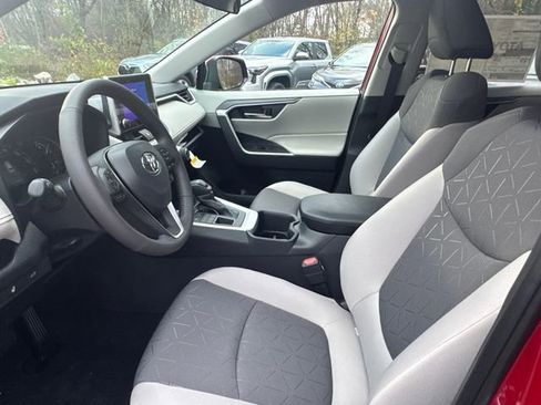New 2025 Toyota RAV4 XLE image 34