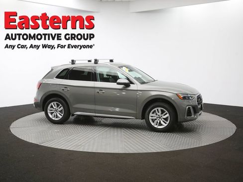 Used 2023 Audi Q5 2.0T Premium w/ Convenience Package image 46