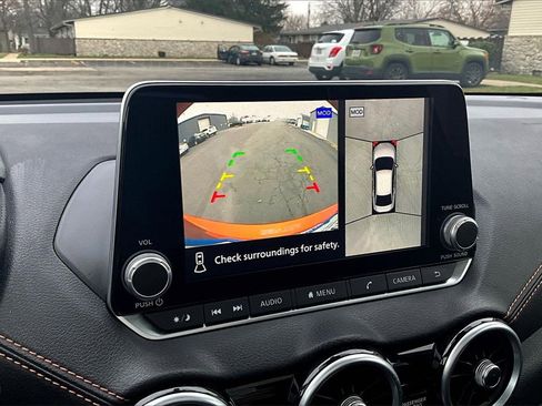 Used 2023 Nissan Sentra SR w/ SR Premium Package image 20