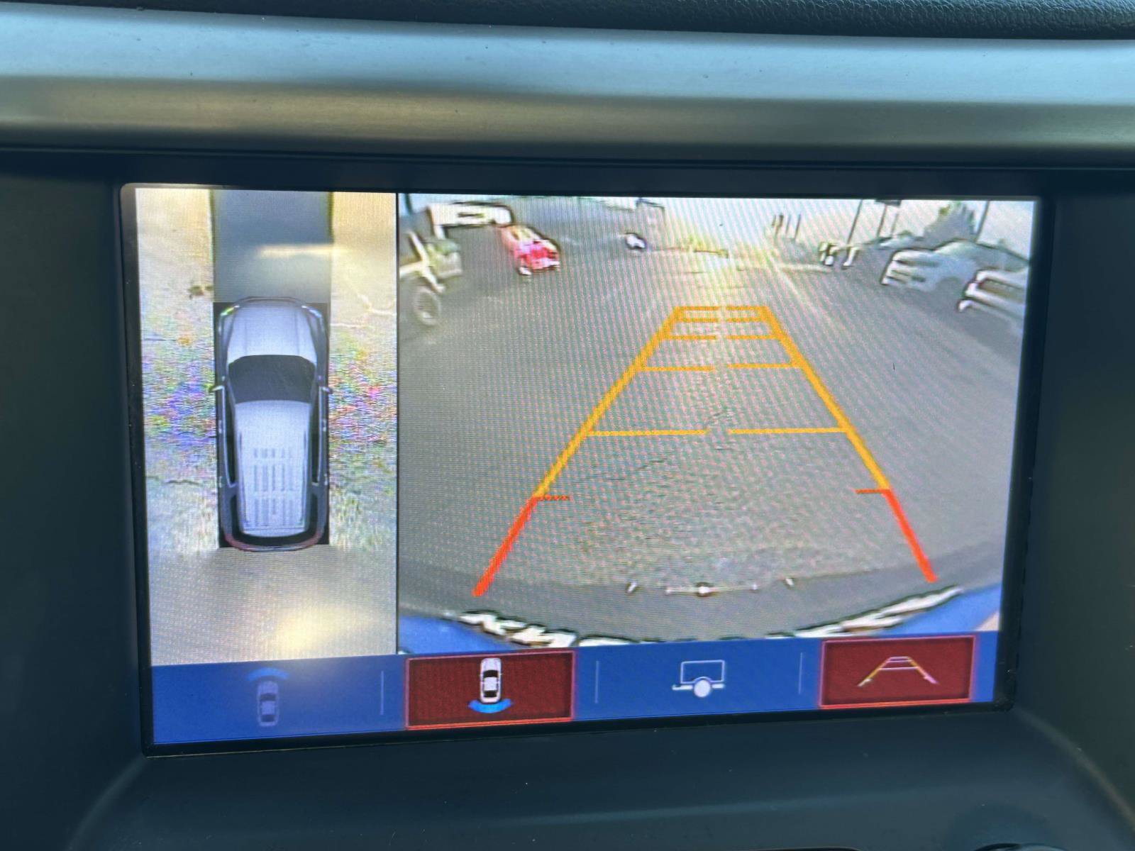 Used 2017 GMC Acadia Denali w/ Technology Package FWD image 24