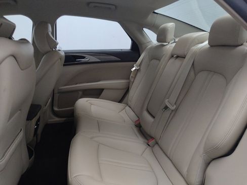Used 2018 Lincoln MKZ Premiere FWD image 18