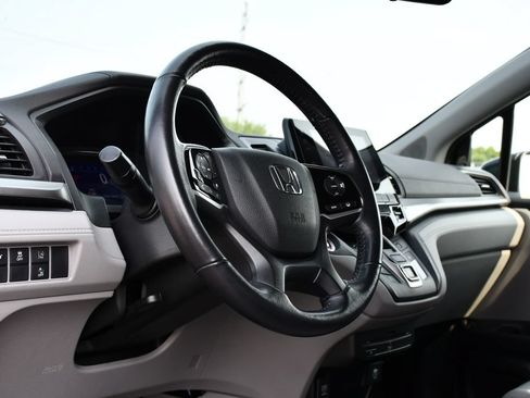 Used 2020 Honda Odyssey EX-L image 14