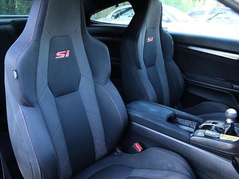 Used 2018 Honda Civic Si image 15