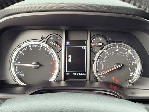 Used 2022 Toyota 4Runner TRD Off-Road Premium w/ Moonroof Package image 22