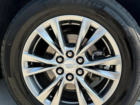 Used 2023 Cadillac XT5 Premium Luxury AWD/4WD image 9