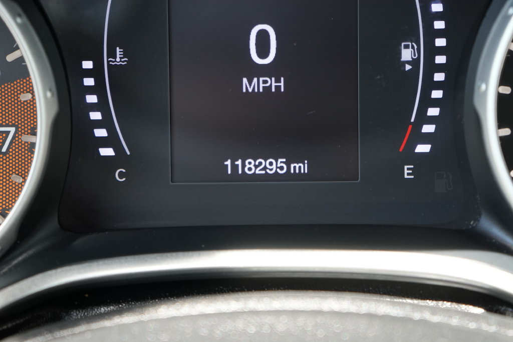 Used 2019 Jeep Compass Latitude AWD/4WD image 18