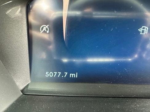 Used 2025 Lincoln Corsair Reserve w/ Jet Appearance Package image 6