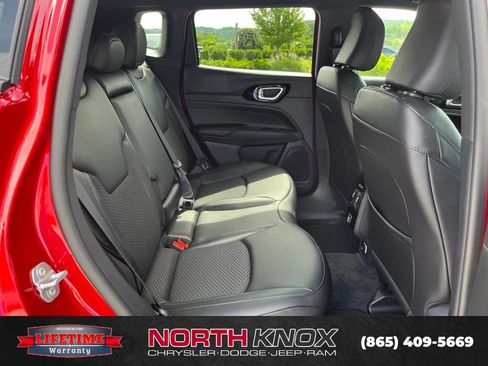 New 2026 Jeep Compass Latitude AWD/4WD image 20