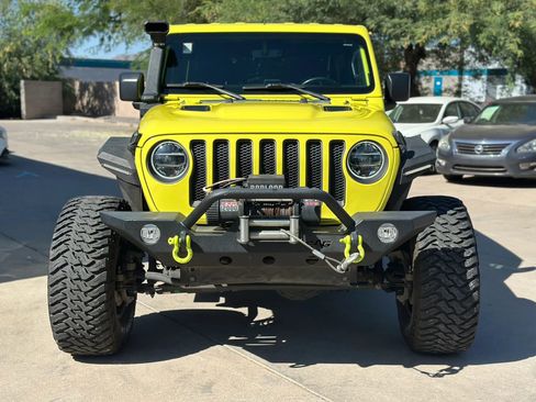 Used 2022 Jeep Wrangler Unlimited Rubicon w/ LED Lighting Group AWD/4WD image 4