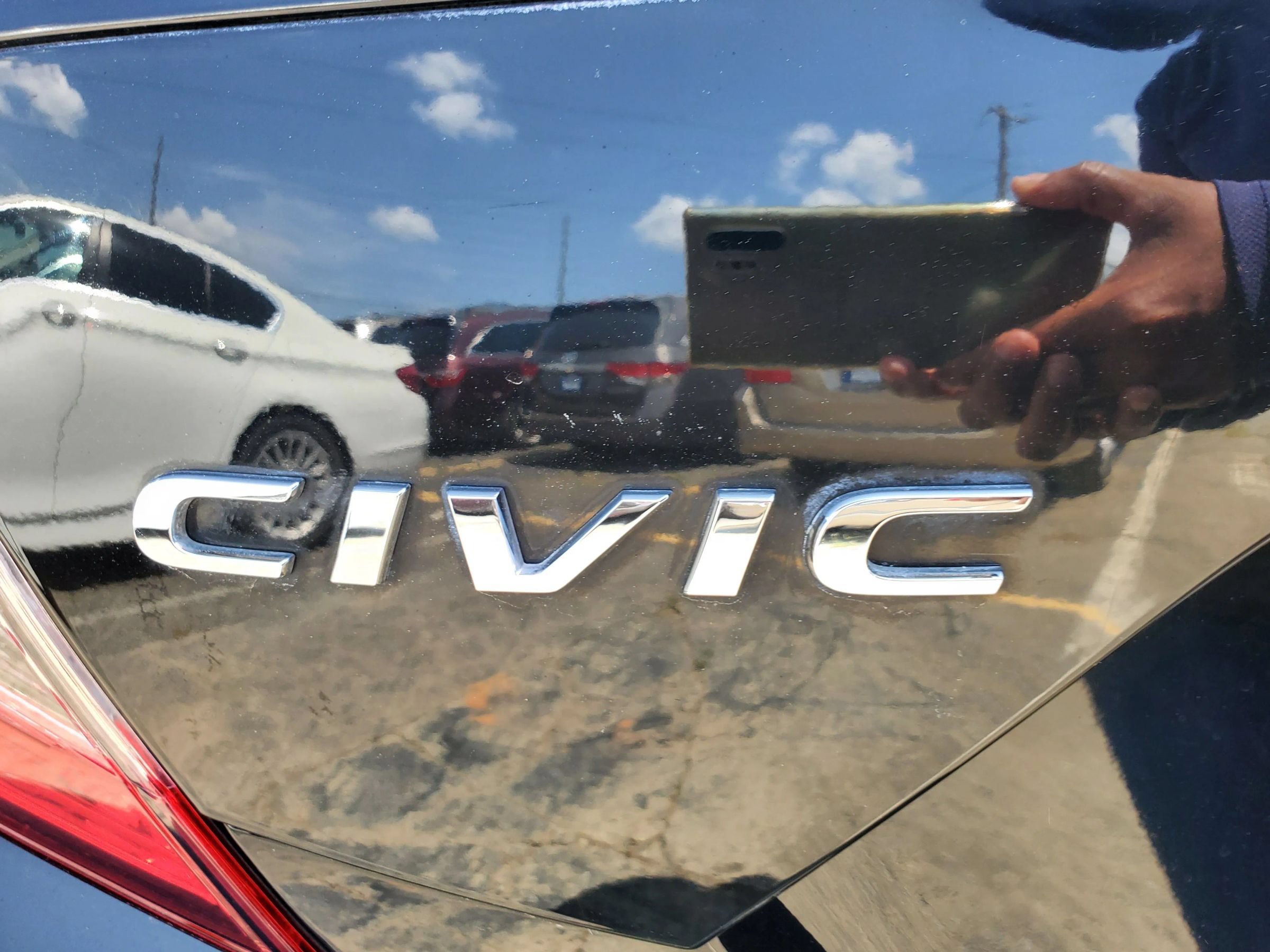 Used 2016 Honda Civic EX image 10